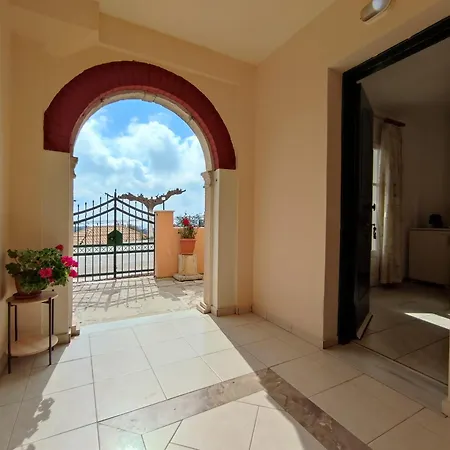 Apartment Dimitra's Homey